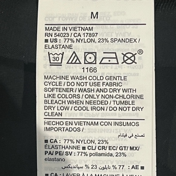 Women’s High Waisted Sleek Tech Cargo Ankle Pants from Old Navy - Picture 7 of 8